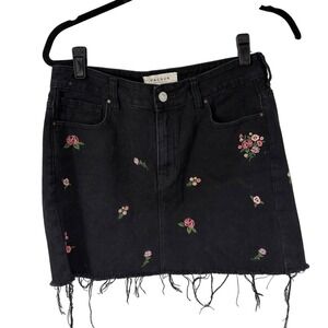 Pacsun Black Denim Mini Skirt Floral Embroidered Raw Frayed Hem Size 27